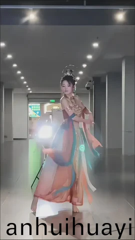 妺妺窝人体色WWW美女