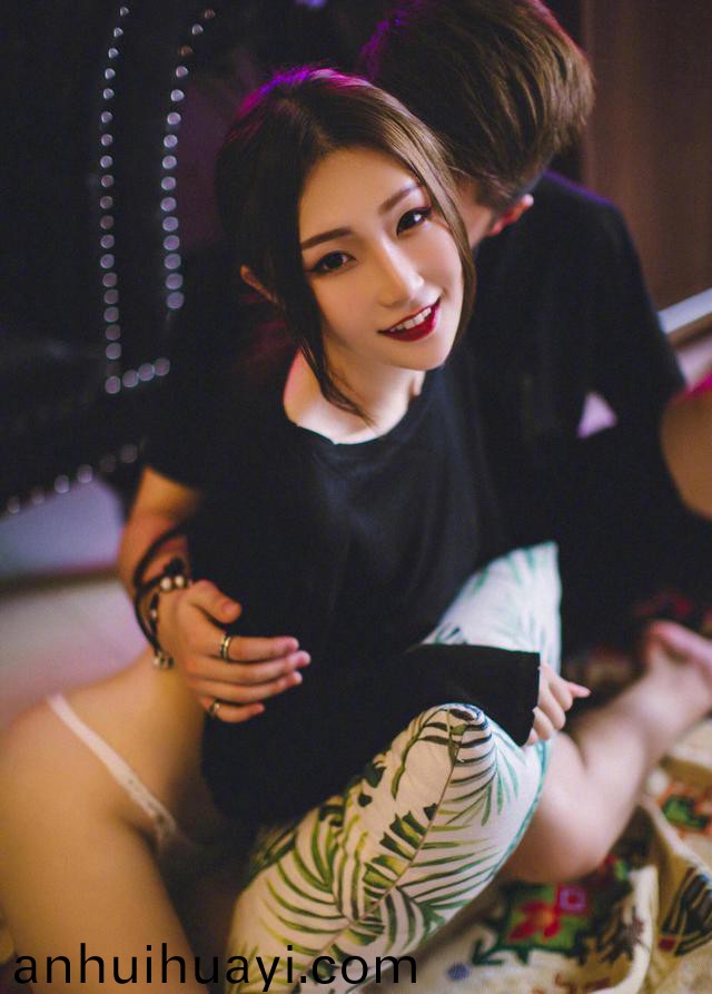 亚洲欧美精品福利一区二区