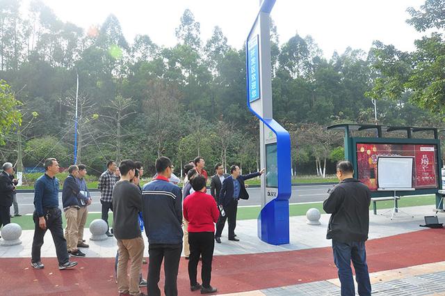 國內首(shou)箇A級智(zhi)慧路燈與(yu)市政項目落戶廣州